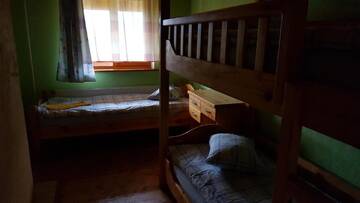Фото номера Трехместный номер эконом-класса с общей ванной комнатой Гостевой дом Apelsīns г. Čornaja 2